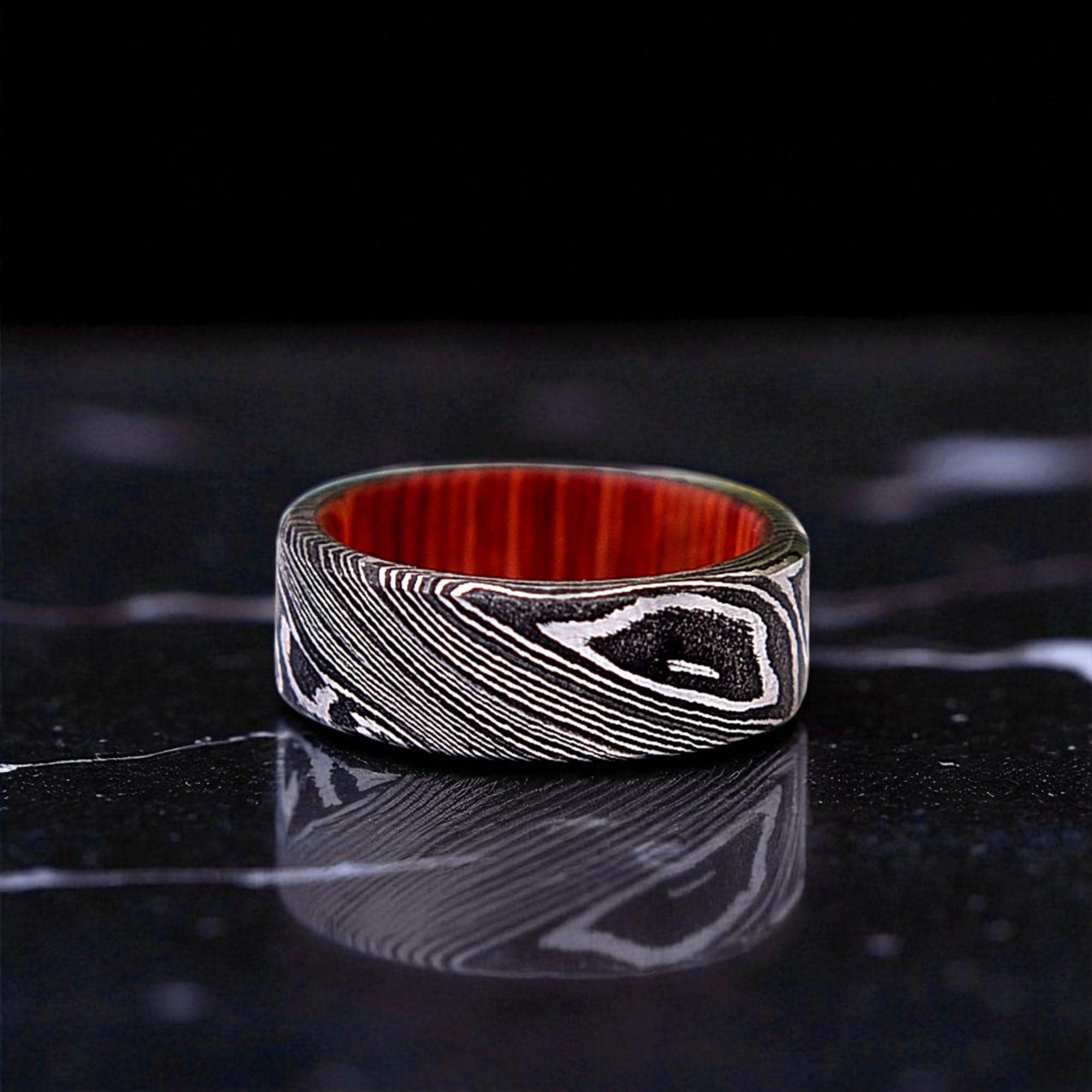Handmade Damascus Ring with Red Whiskey Barrel Wood – Bold Men’s Wedding or Promise Band.