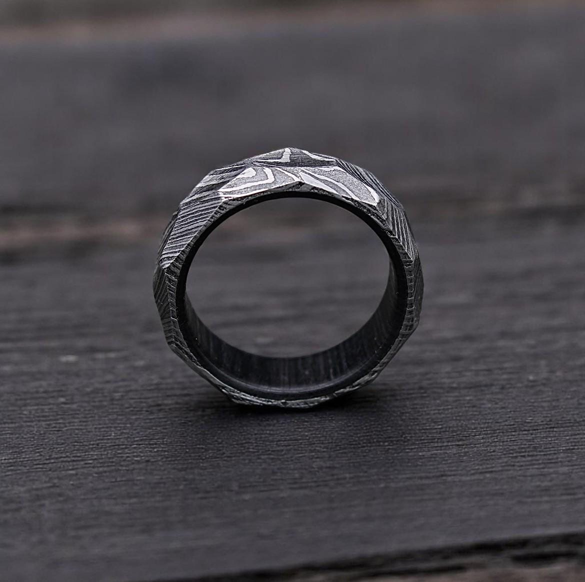 Handmade Damascus Steel Ring: Rock Hammered Twist Wedding Band