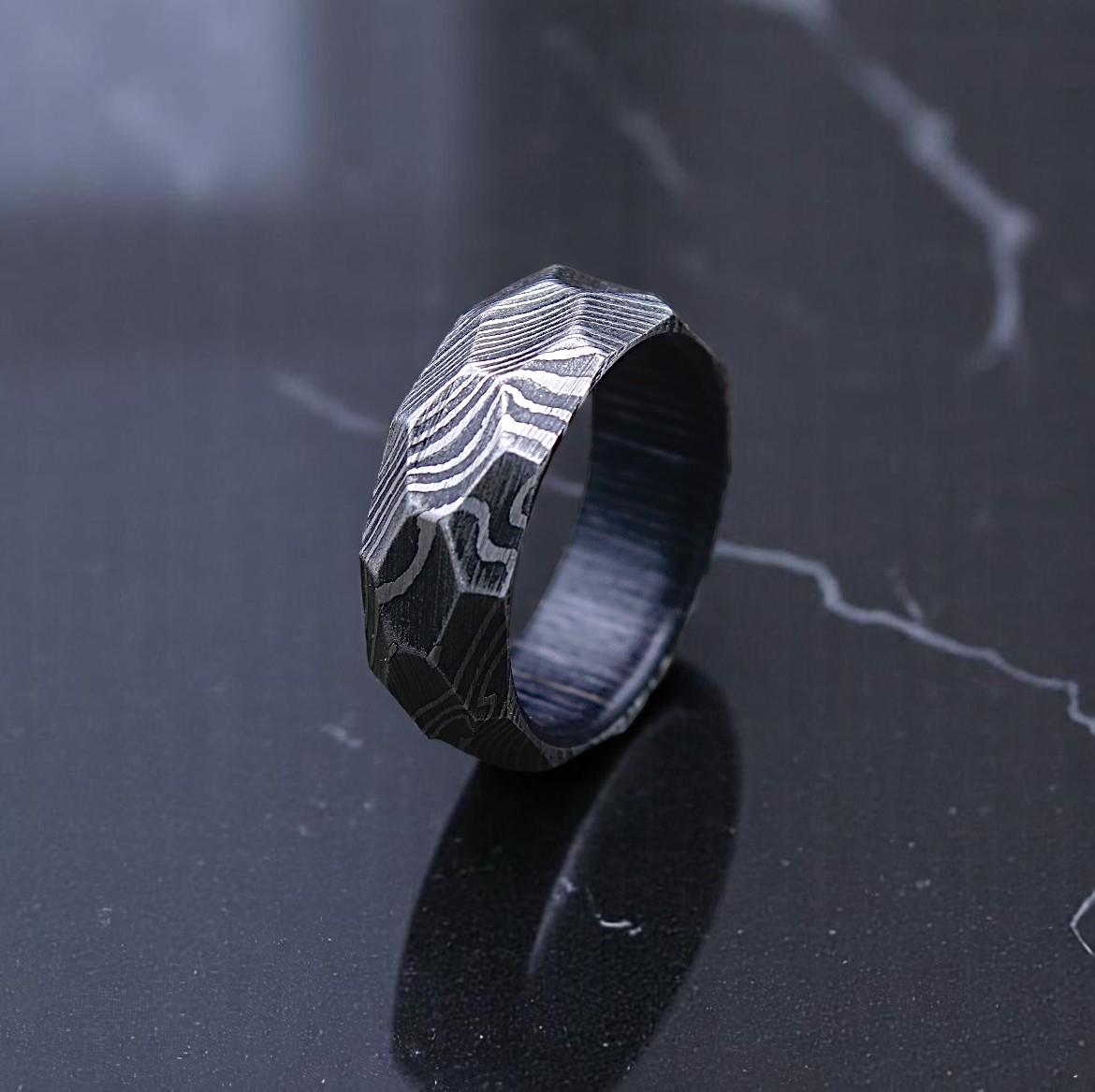 Faceted Damascus Steel Men's Ring: Rustic Wedding Band