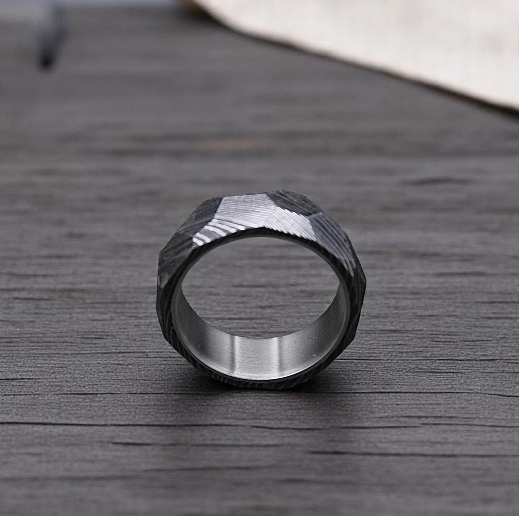 Damascus Steel Men's Ring: Rock Hammered Wedding Band