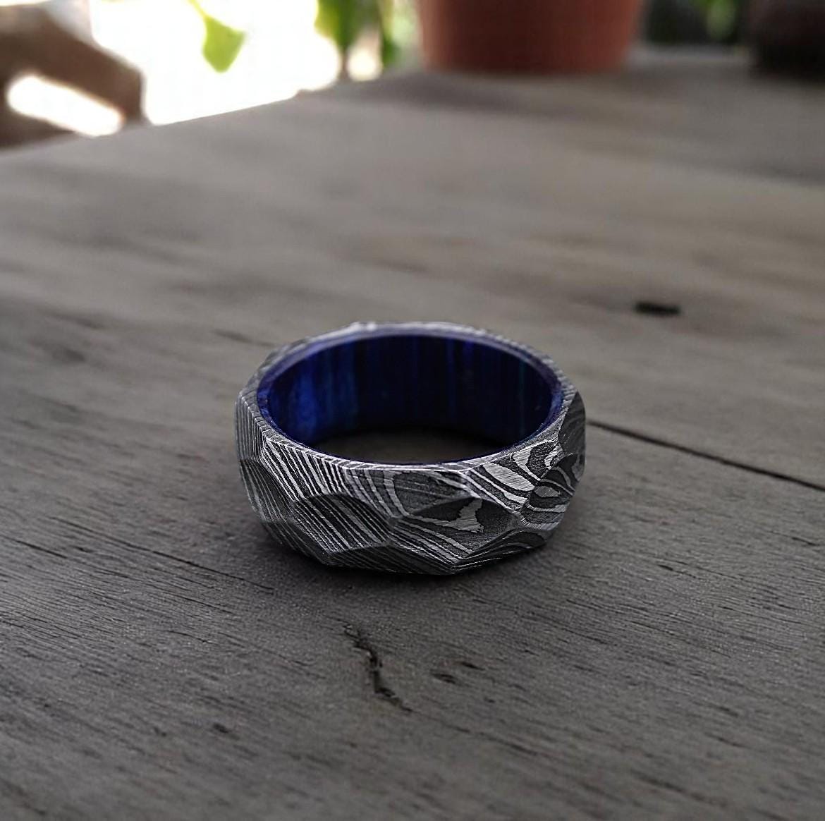 Damascus Steel Men's Wedding Ring: Rock Hammered Diamond Cut Band