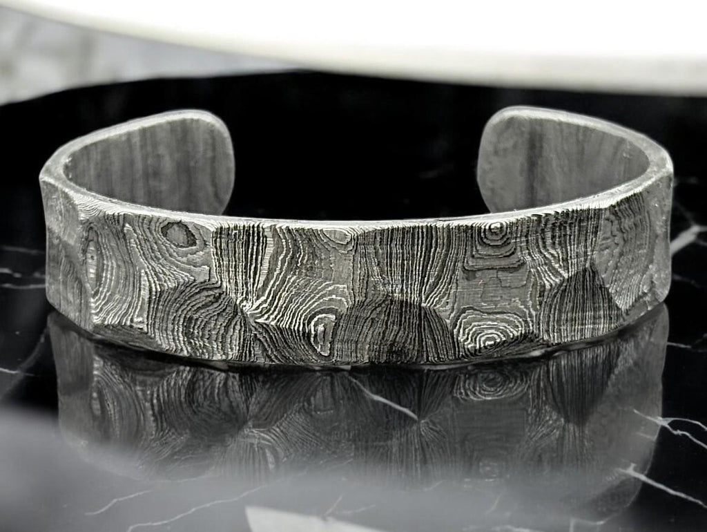 Damascus Bracelet Hammered Steel Viking Modern Jewelry Hand Forged Damascus Unique Bracelet For Men Handmade Wedding Band Anniversary Gift.