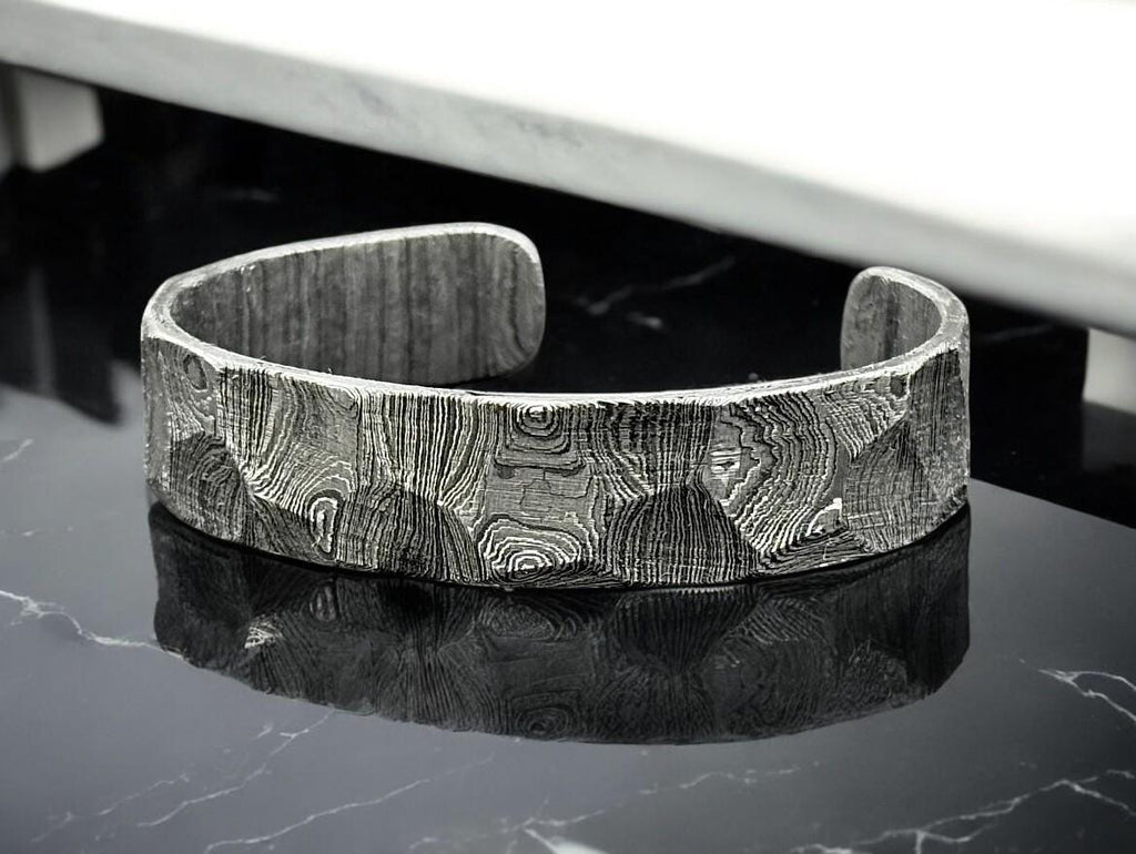 Damascus Bracelet Hammered Steel Viking Modern Jewelry Hand Forged Damascus Unique Bracelet For Men Handmade Wedding Band Anniversary Gift.