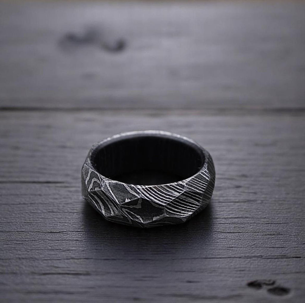 Handmade Damascus Steel Ring: Rock Hammered Twist Wedding Band