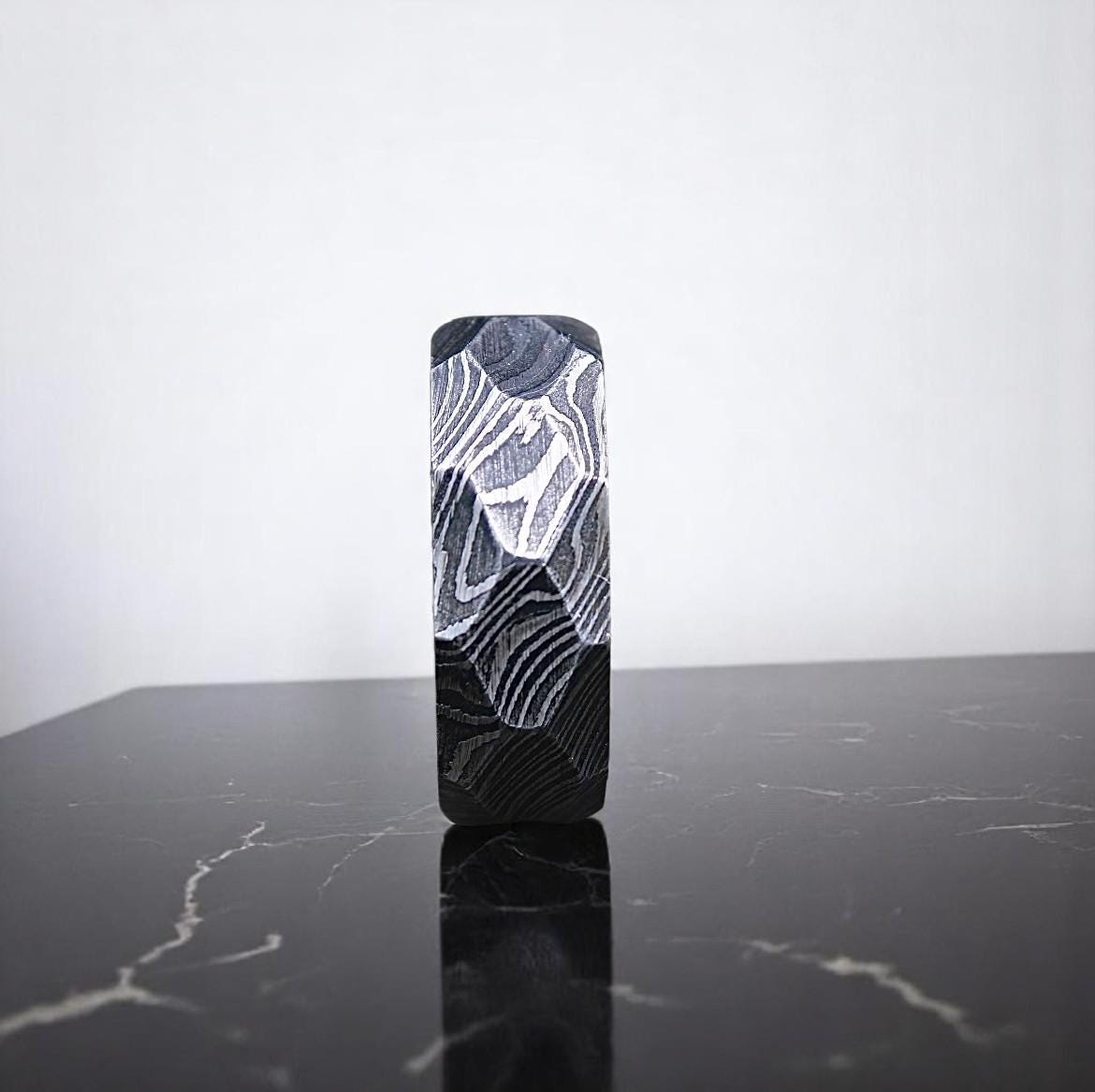 Handmade Damascus Steel Wedding Band: Whiskey Barrel Wood Inlay, Hammered Finish
