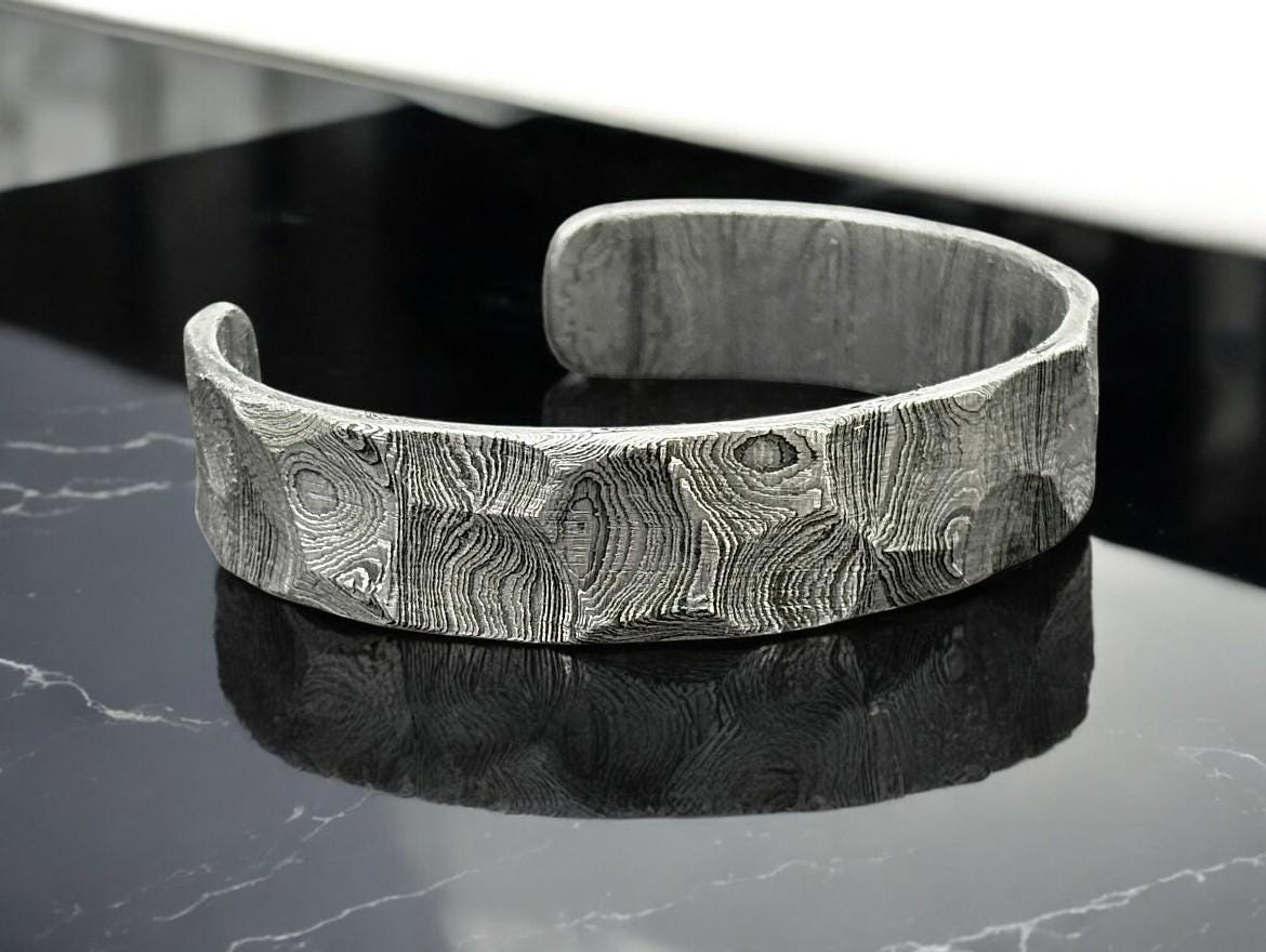 Damascus Bracelet Hammered Steel Viking Modern Jewelry Hand Forged Damascus Unique Bracelet For Men Handmade Wedding Band Anniversary Gift.